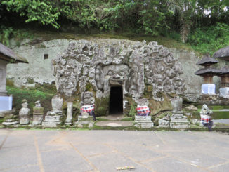 Goa Gajah (Tempel und Elefantenhöhle)