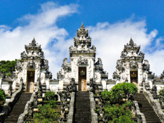 Penataran Agung Lempuyang Tempel